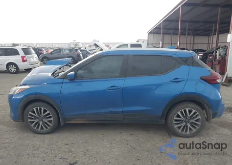 2023 Nissan Kicks Sv Xtronic Cvt z USA, uszkodzony, nr VIN 3N1CP5CV4PL482940